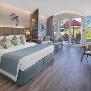 Garden Terrace Junior Suite Exclusive Tamr Pool Beach & Splash Park Access Shuttle to Shopping Malls